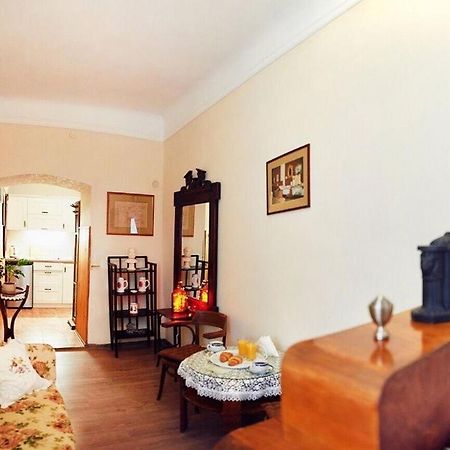 Апартаменти В Центрі Львова -Вірменська Площа Ринок Leopoli Esterno foto